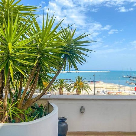 Terrazza Diomede- Manfredi Homes & Villas Manfredonia Eksteriør bilde