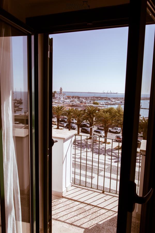 Terrazza Diomede- Manfredi Homes & Villas Manfredonia Eksteriør bilde